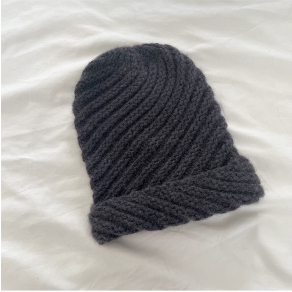 Anthropologie Cashmere Hat - Cashmere Collection Beanie Hat, Gray - Picture 4 of 7